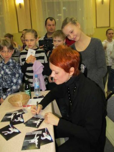 Прима-балерина <strong>Мариинского</strong> <strong>театра</strong> Ульяна Лопаткина договорилась с губернатором Алексеем ...       .